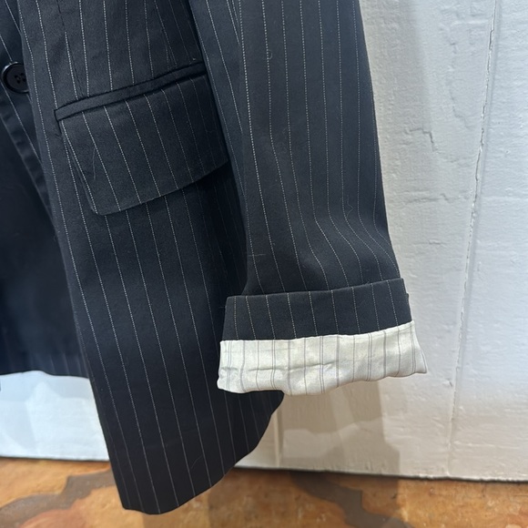 Theory Pinstriped Blazer Size Large - Picture 6 of 12